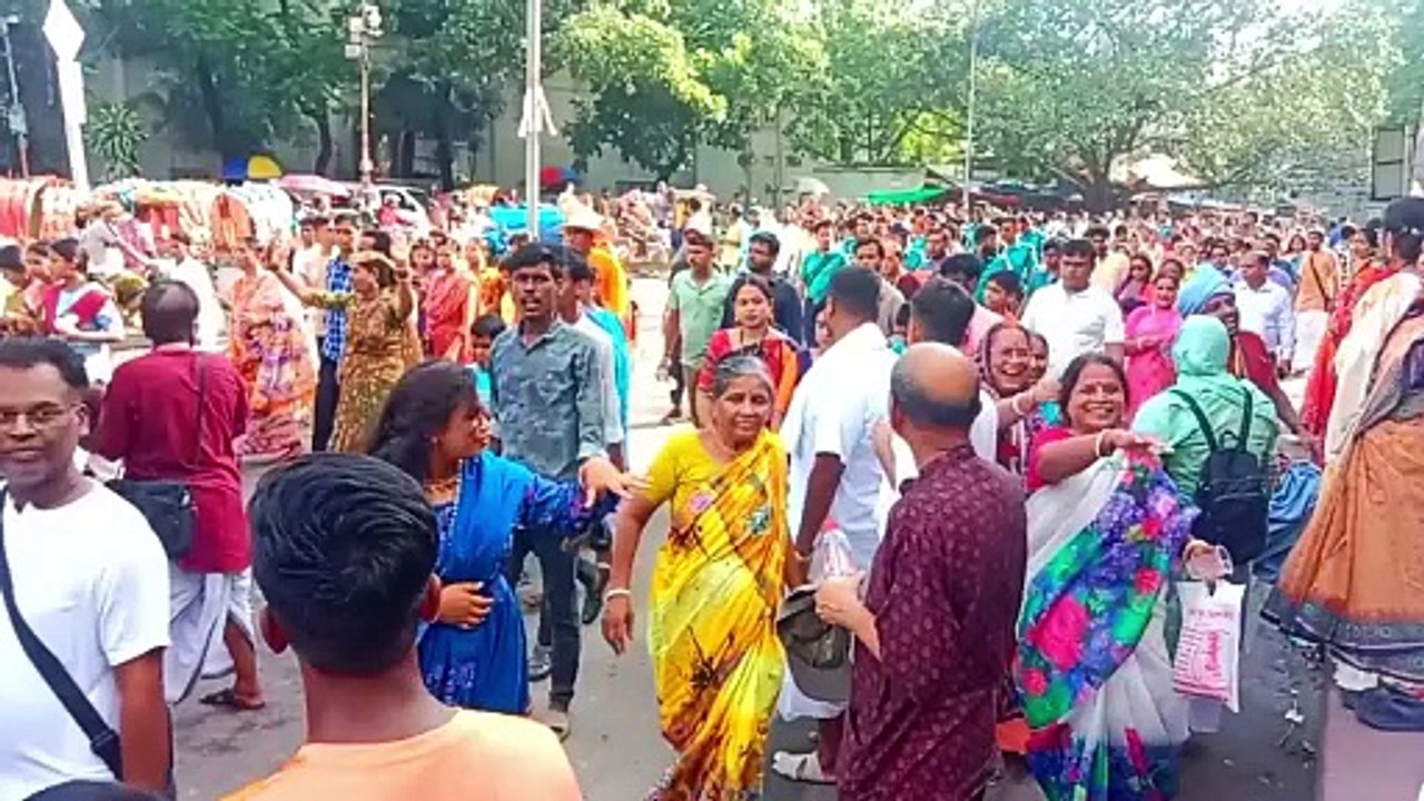 ঢাকেশ্বরী মন্দির থেকে ইসকন মন্দিরে এগিয়ে চলছে উল্টোরথ
