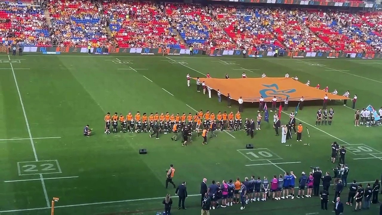 Wallabies vs Fiji: Albo meets the Wallabies