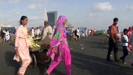 City by the Sea: The Future of Karachi's Coastline – Development, Destruction & Hope 🇵🇰🌊