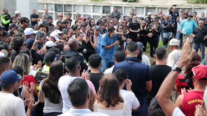 Homenagens e emoção marcam funeral de guarda municipal assassinado: família e colegas pedem justiça e mais segurança para a profissão