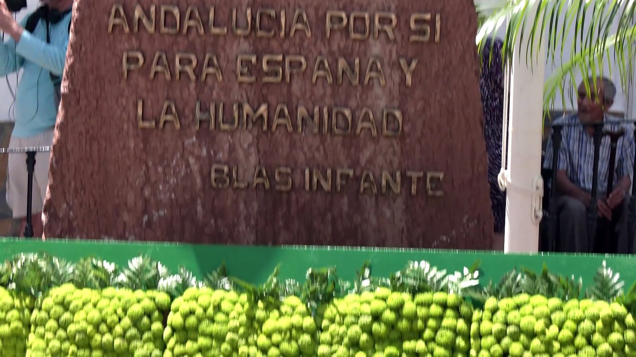 Moreno, en el homenaje a Blas Infante: España necesita la "seguridad y sensatez" de Andalucía