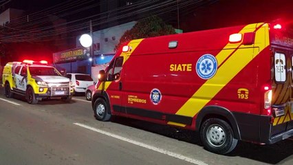 Mulher fica ferida ao ser atingida por veículo na Avenida Brasil