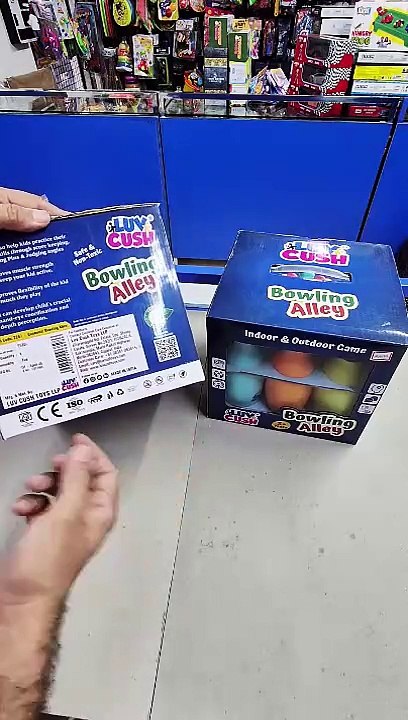 Unboxing and Review of Bowling Toy Set with 6 Pins and 1 Ball Indoor Outdoor Sports Game for Kids Bowling