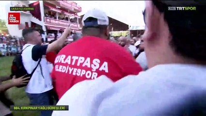 Orhan Okulu'nun başpehlivanlığı kazandığı anlar