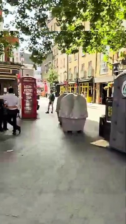 🇬🇧 No commentary, just pure London 4k vibes 🎧🚶