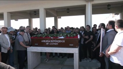 Gazeteci-Yazar Nihat Genç, son yolculuğuna uğurlandı