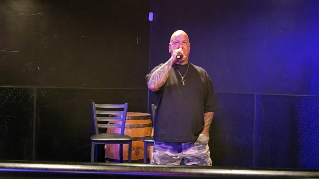 LINKIN PARK - LEAVE OUT ALL THE REST (PERFORMED LIVE AT THE WESTERNER)