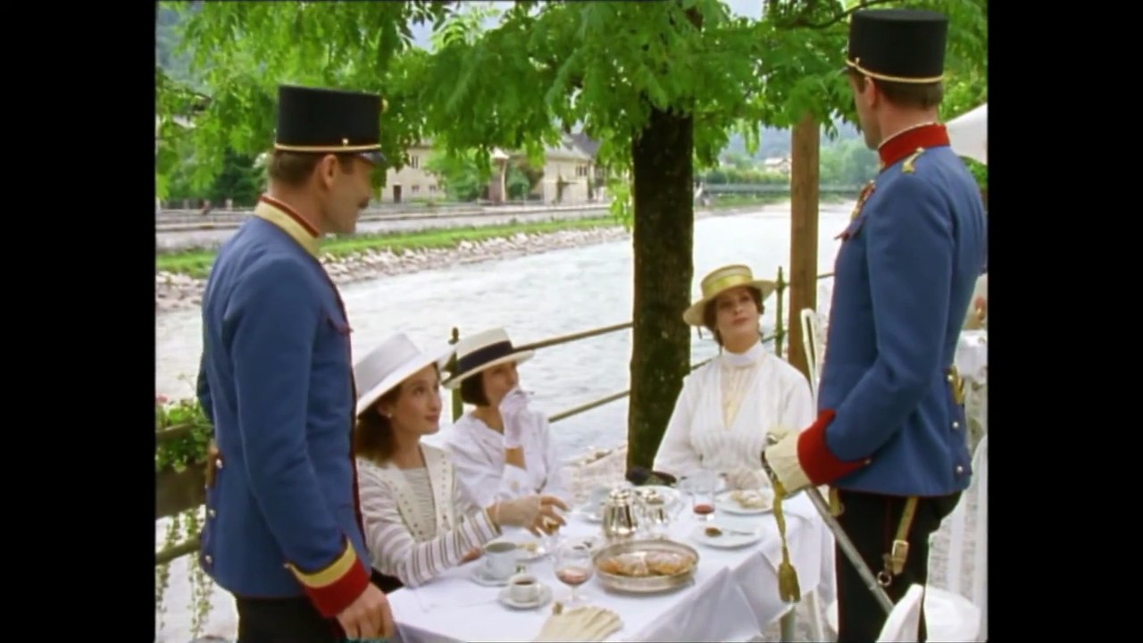 Mga Dayo | show | 2012 | Official Trailer