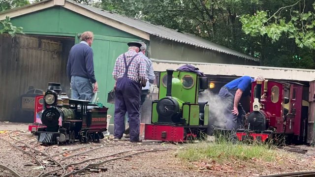 Thornes Park Miniature Railway: Yorkshire park's railway dating back to 1957 which is £1 to ride