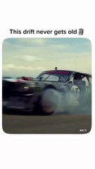 This Drift never gets old Supercar WAR! 🏁💥 Who’s the FASTEST? #Supercars