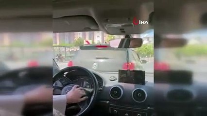 İstanbul'da kadın sürücüye dehşeti yaşattı! Camlarını yumrukladı!