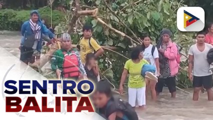 Bayanihan, isinagawa sa rescue operation sa Governor Generoso sa Davao Oriental; 2 purok sa probinsya, na-isolate kung saan higit 100 bahay ang binaha