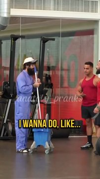 Bro looked in the bucket to see if there was any of that “space jam magic water” hiding in there 🤣