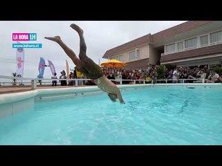 ¡Desde todos los ángulos! El espectacular piscinazo de Naya Fácil y Nico Solabarrieta