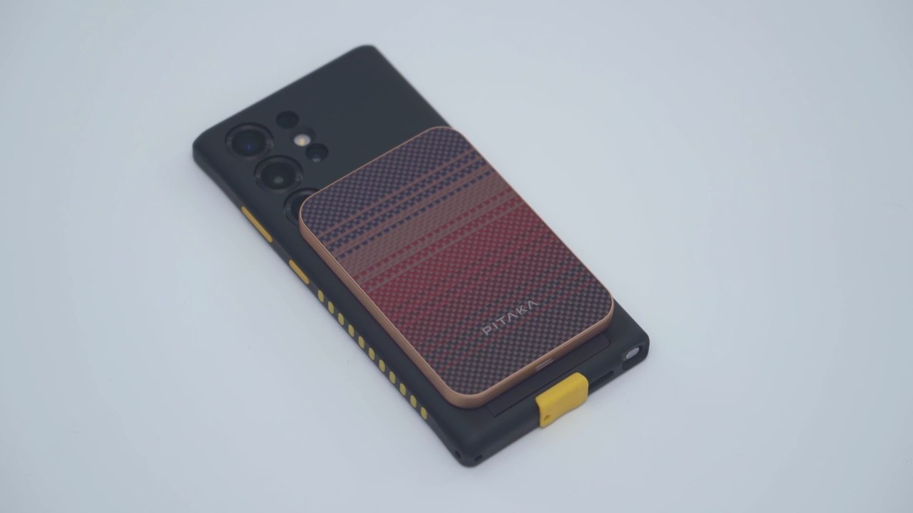 Qi2 & MagSafe Charging! 🔋⚡ Pitaka Aramid Fiber Power Bank