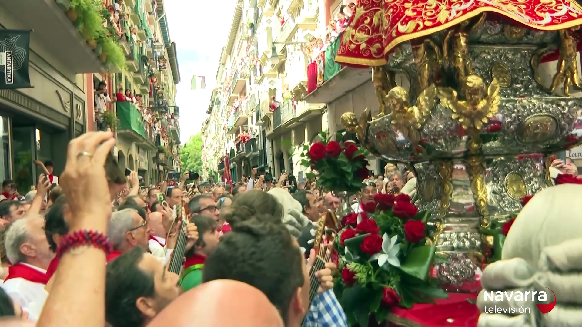 Los mejores momentos de la procesión de San Fermín