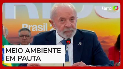 'Não seremos simples fornecedores de matéria-prima', diz Lula no Brics