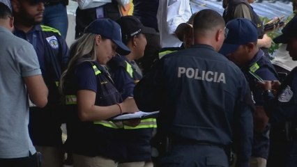 Encuentran a una persona muerta a orilla de la calle cerca de una plaza en Pueblo Nuevo