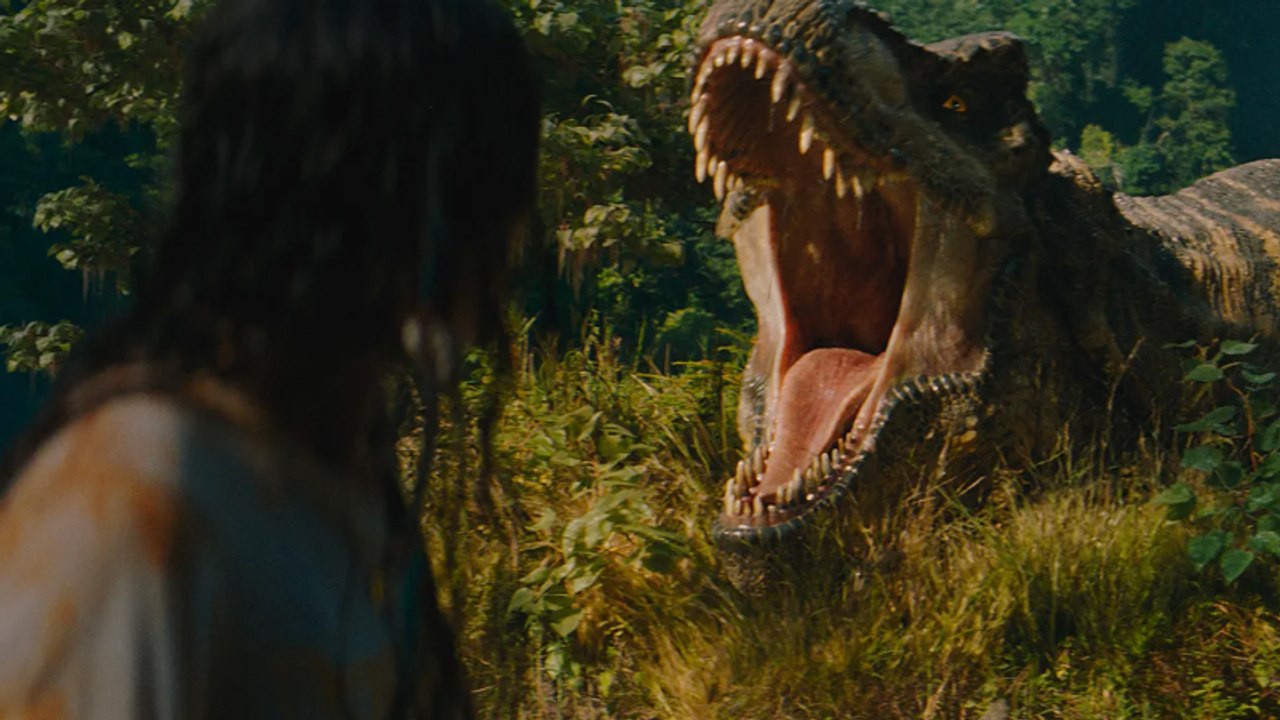 Box Office: 'Jurassic World Rebirth' Roars to the Top of the Box Office With $323M Global Bow | THR News Video