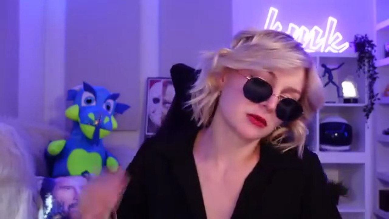 “Top 10 Funniest Banned Commercials Ever – You Won’t Believe These Ads!”