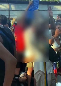 flagrante de ato obsceno em plena luz do dia, na Praça dos Escoteiros