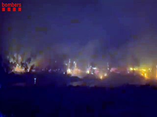 El fuego de Paüls, de noche