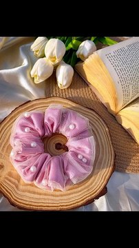 Stylish scrunchies ! 🌺 Easy DIY project that'll make your hair look even more stylish