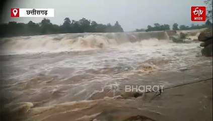 देवपहरी के गोविंदझुंझ जलप्रपात में फंसे पर्यटकों का 7 घंटे बाद रात 1 बजे रेस्क्यू