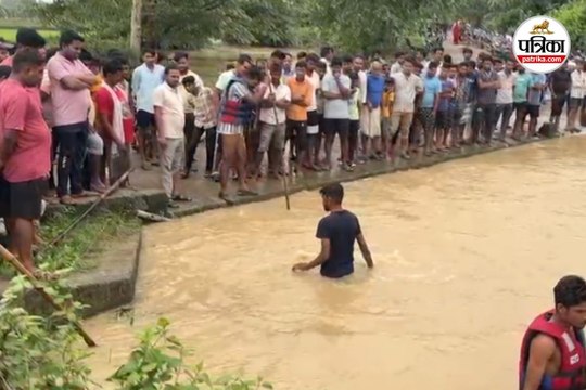 नाला पार करते समय बहा युवक