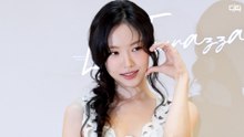 배우 손나은(SON NAEUN), 아쿠아 디 파르마 팝업 포토콜 참석 #손나은 #sonnaeun