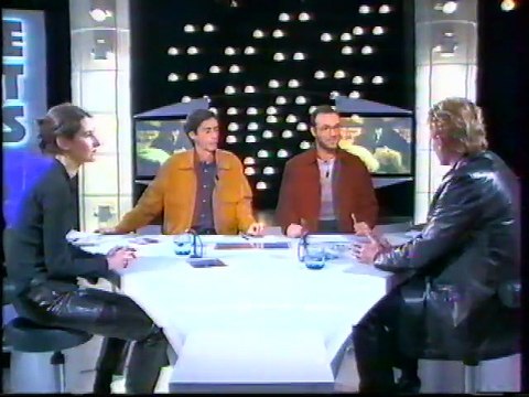 Johnny Hallyday – Invité d’Honneur à Nulle Part Ailleurs (Canal+, 21 février 2000)