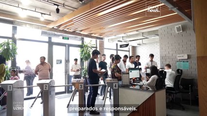 Digitalização de testes de condução no Uzbequistão promove segurança rodoviária