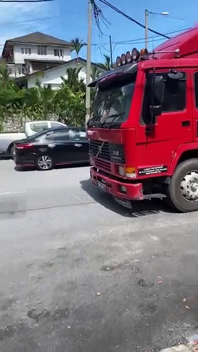 What happens when you live next to a construction site in Bangsar