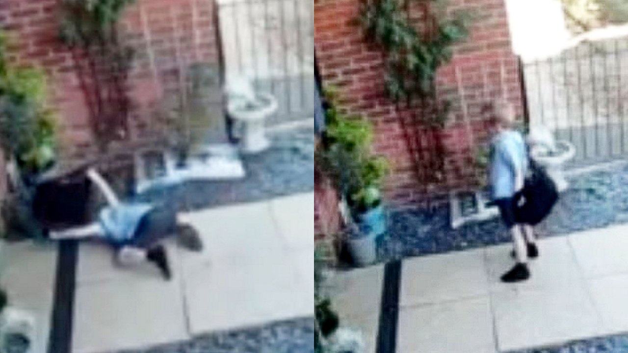 Lustiger moment: schüler fällt mit dem gesicht auf den boden beim versuch, seinen rucksack abzunehmen