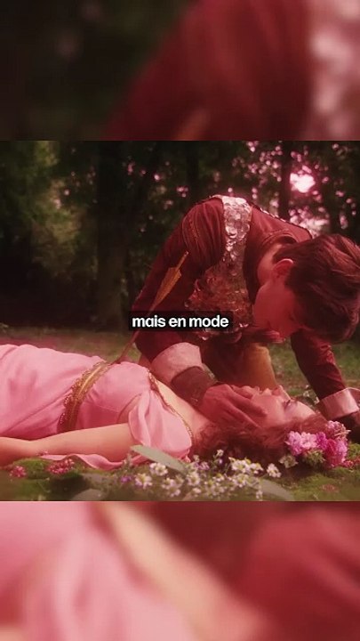 Les vomis pendant The Ugly Stepsister