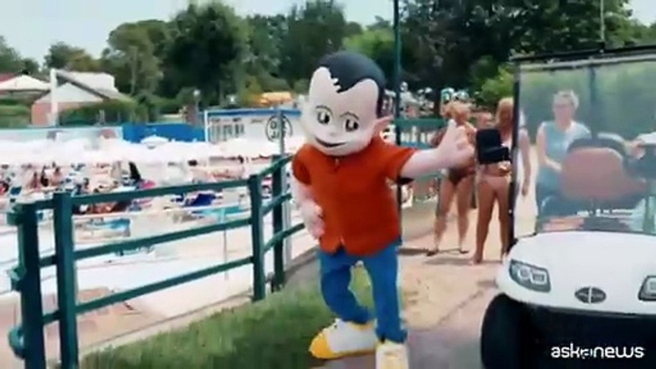 Gli anni d'oro di Max Pezzali non finiscono mai, nuovi live nel 2026