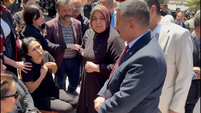 Şehit Ümit Üzüm'ün ablası: 'Burada AKP’li kimseyi istemiyorum'