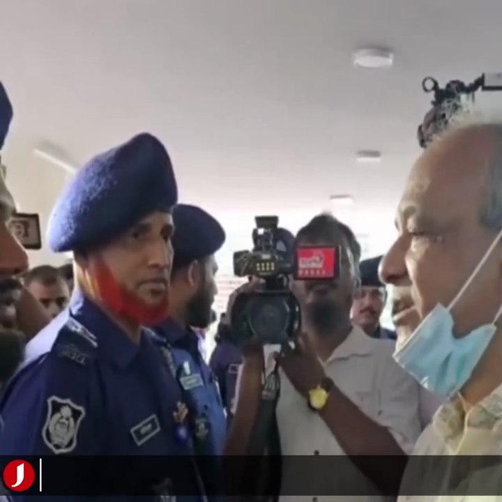 বিয়ের টাকা জমাইবা কিভাবে শ্বশুরবাড়ি থেকে যৌতুক চাইবা  Police Advisor Advice