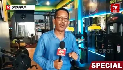 'তাই কাপোৰ নিপিন্ধা খেলহে পালে' ! সমালোচনা-প্ৰতিবন্ধকতা নেওচি বিশ্ব মঞ্চত উজলিছে এগৰাকী অসমীয়া বোৱাৰী