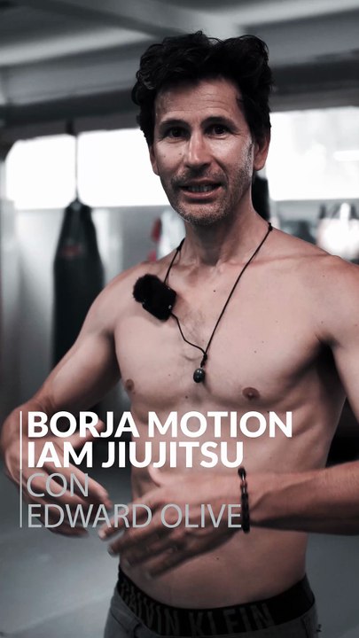 Position for straight handstand alignment and stretching exercise Borjamotion