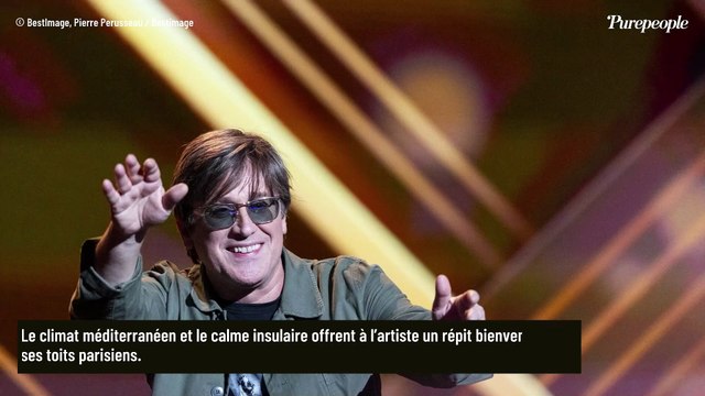 Je l'adore mais… : Thomas Dutronc explique pourquoi il ne souhaite pas vivre en Corse sous le même toit que son père Jacques