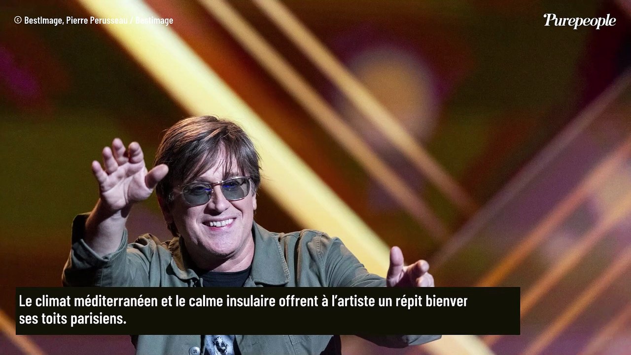 "Je l'adore mais…" : Thomas Dutronc explique pourquoi il ne souhaite pas vivre en Corse sous le même toit que son père Jacques
