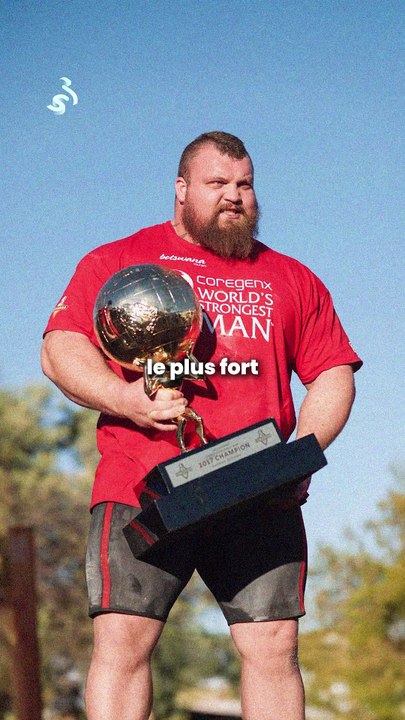 e premier homme à avoir soulevé une demi-tonne mais cette tentative a failli tourner en drame🏋️‍♂️