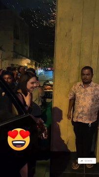 Esha Deol attended Zayed Khan's birthday celebration in Mumbai👙👗🔥👙🔥 #eshadeol #actress #bollywood