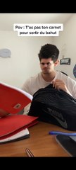 Tu vas à la vie scolaire faire signer ton mot d’absence 🤣