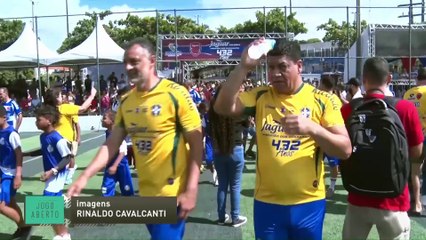 Jogo festivo reúne ídolos do futebol brasileiro em Jaboatão dos Guararapes