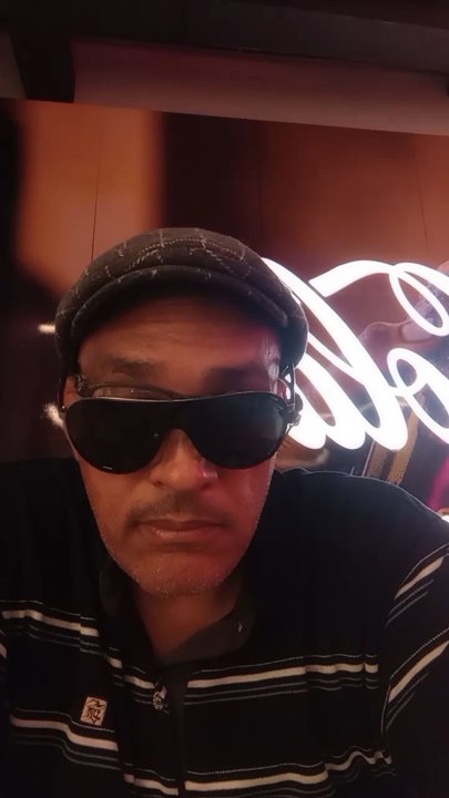Hola