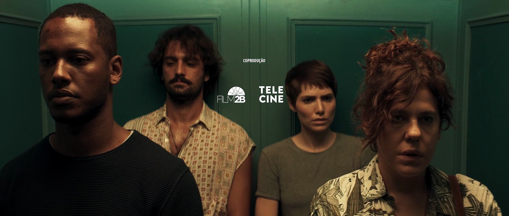 A Porta ao Lado | Trailer