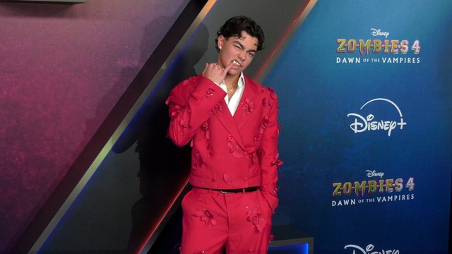 Malachi Barton Zombies 4: Dawn of the Vampires Premiere Blue Carpet