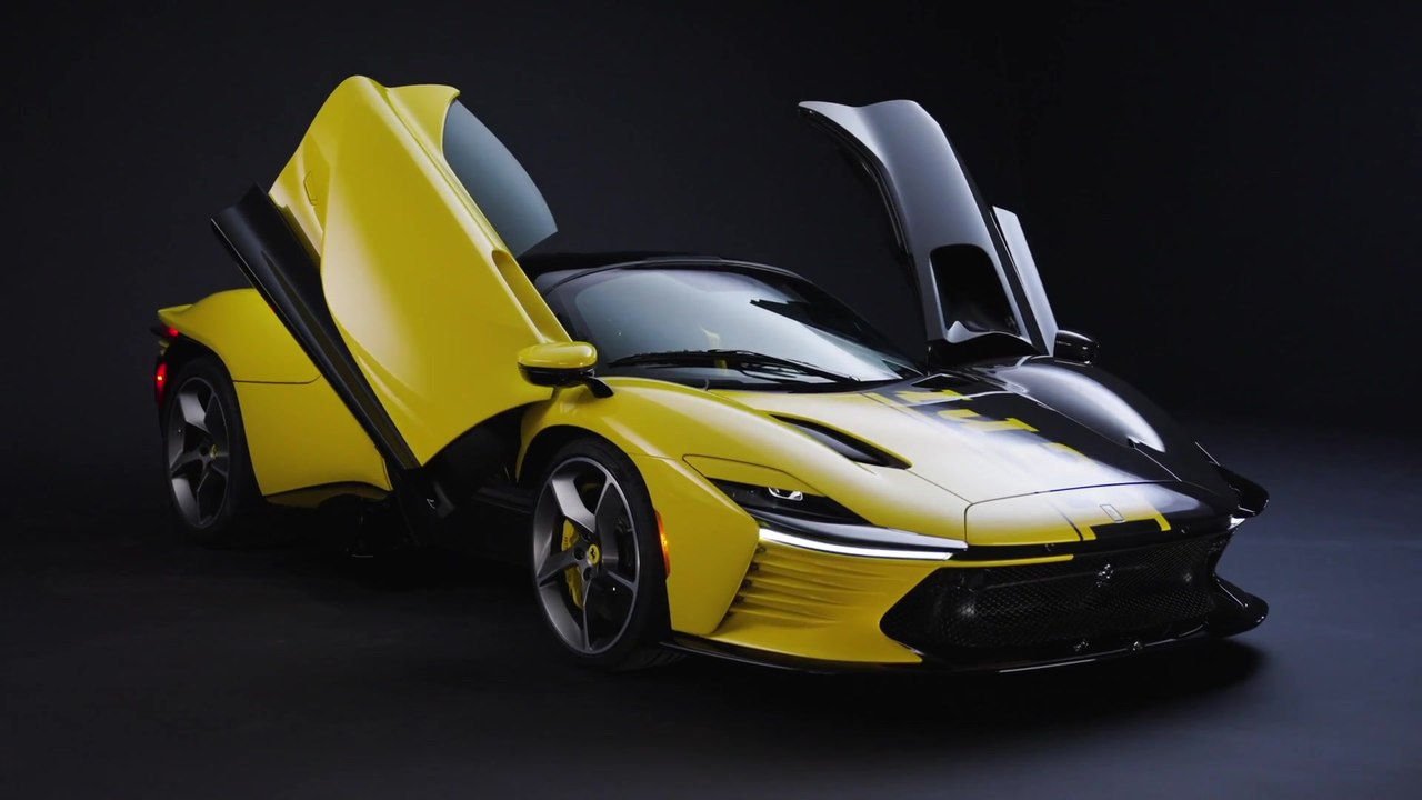 Ferrari enthullt wahrend der Monterey Car Week einen exklusiven, Massgeschneiderten Daytona SP3 fur eine wohltatige Auktion